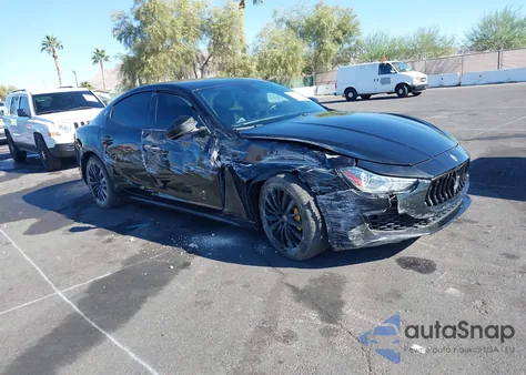 2018 Maserati Ghibli z USA, uszkodzony, nr VIN ZAM57XSA9J1286664